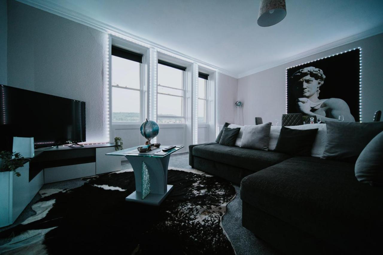 Roman Penthouse- City Skyline Views, 4K Tvs, 5G Wifi And More! Apartment Bath Exterior foto